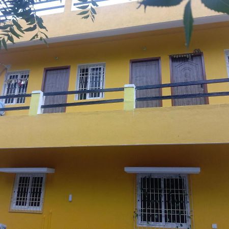 Thendral Homestay Pondicherry Ngoại thất bức ảnh