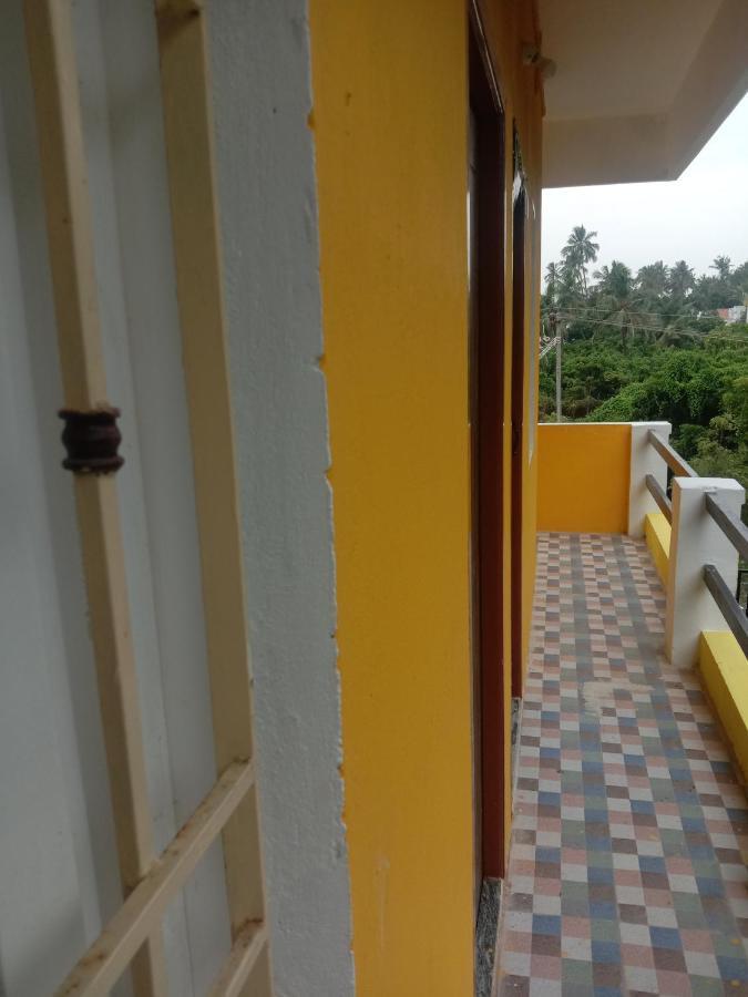 Thendral Homestay Pondicherry Ngoại thất bức ảnh